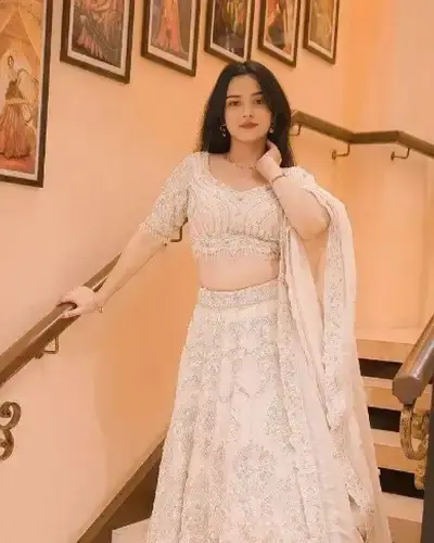 Escort Kishangarh Bas